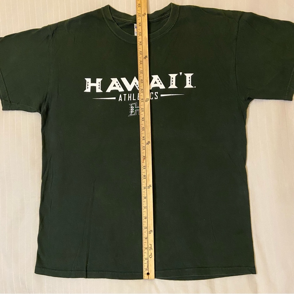 UH Hawaii Warriors Athletics relaxed t-shirt sz L 🌺🏋️♀️ - Picture 2 of 9